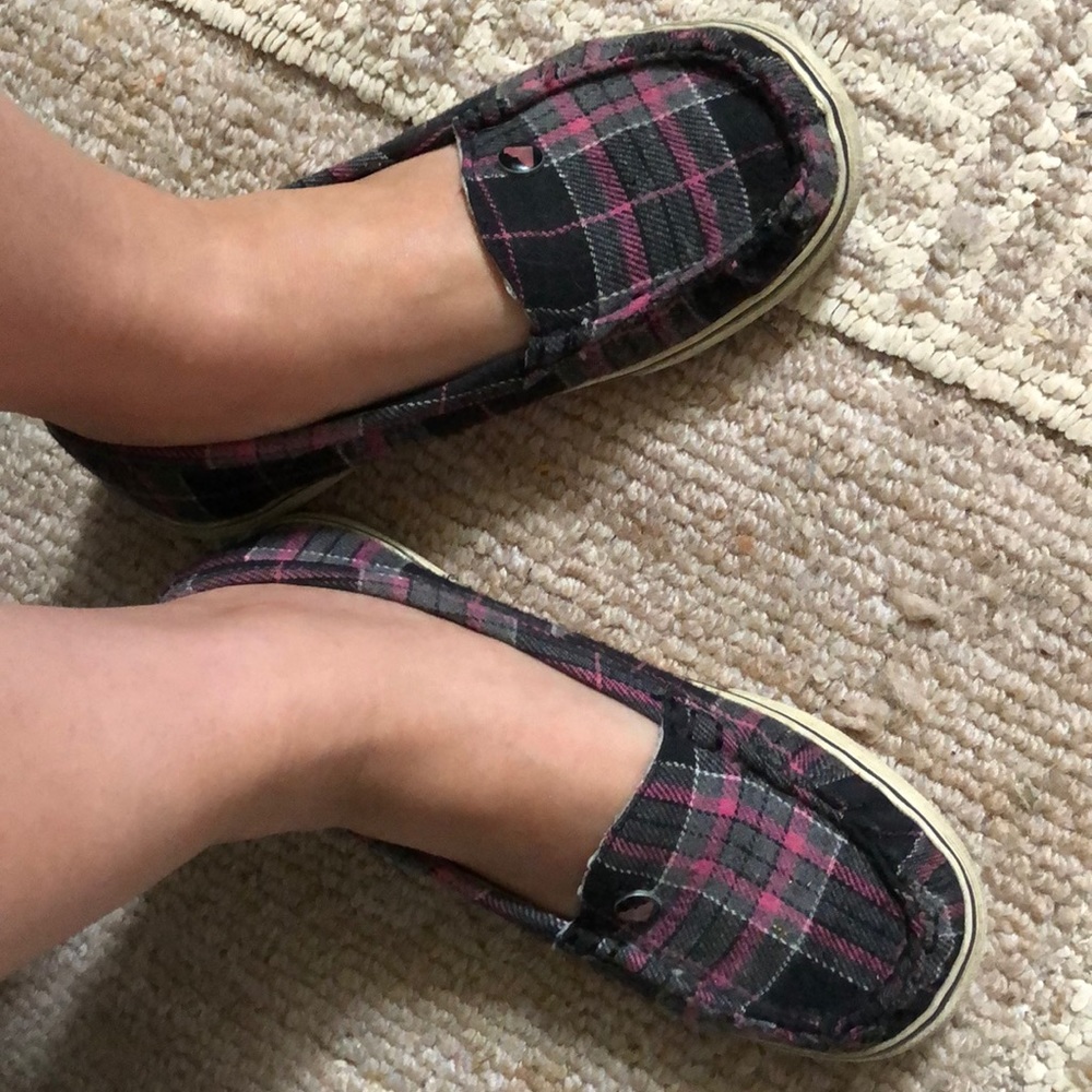 Roxy slip on shoes